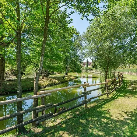 Amazing In Holiday home *
